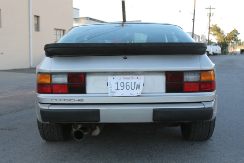 Illustration for article titled How much Porsche does $800 buy? - The story of my Porsche 944 S